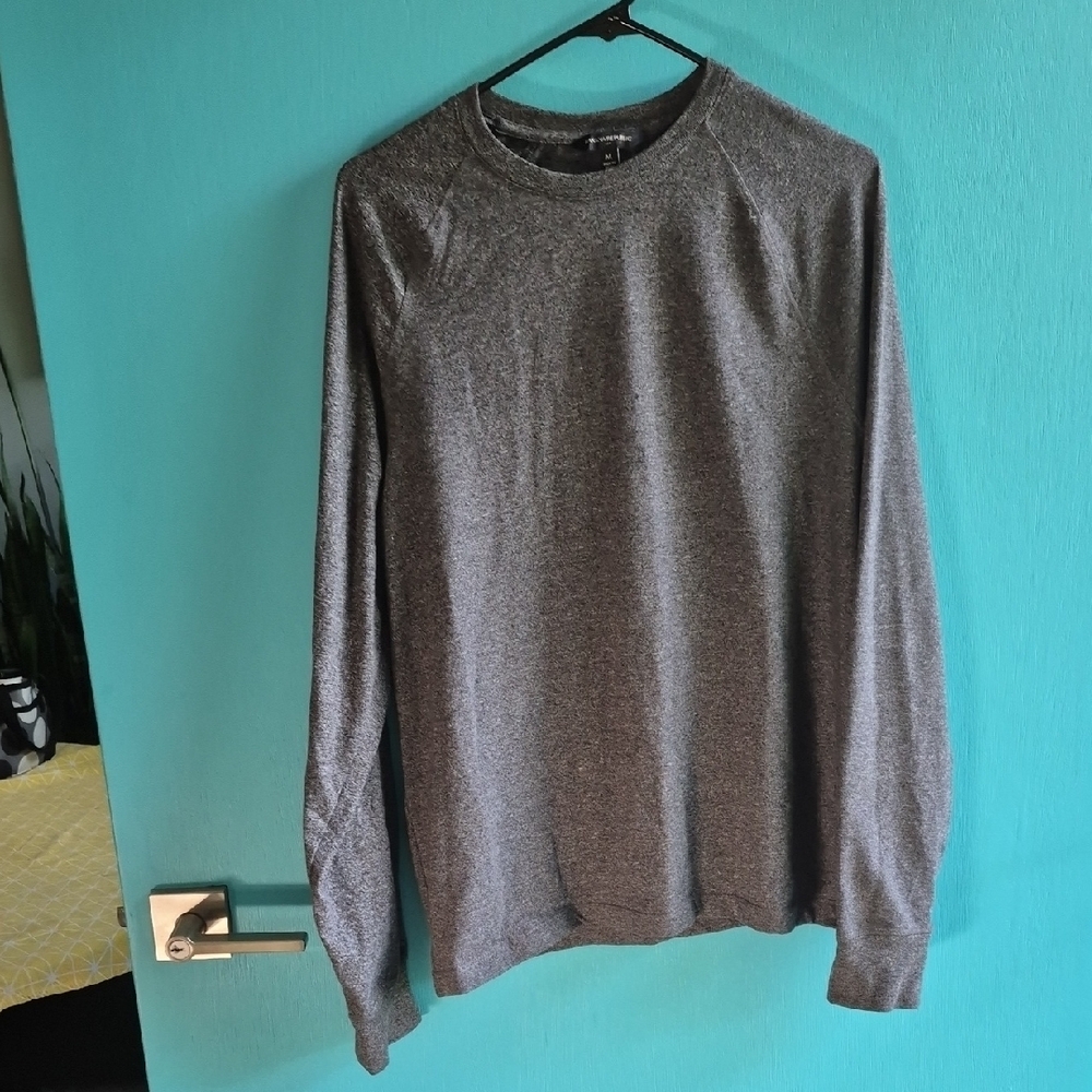 Banana Republic Womens Gray Long Sleeved T Shirt